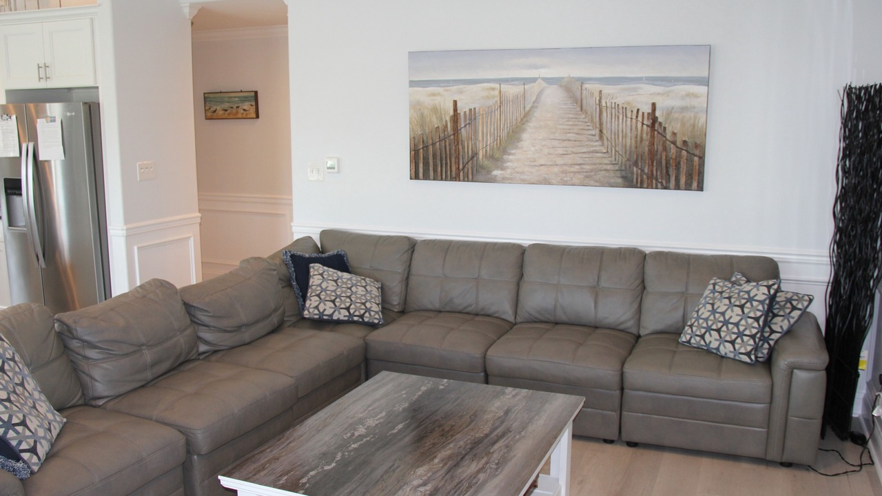 Photo of Livingroom in North End