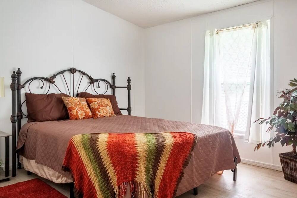 Photo of Bedroom in Powell