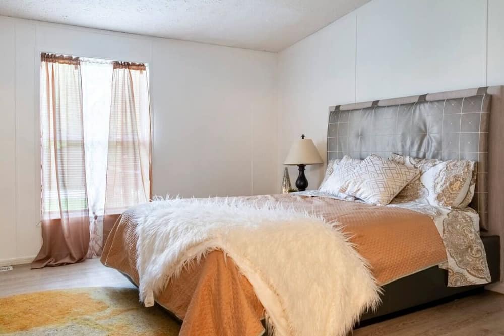 Photo of Bedroom in Powell