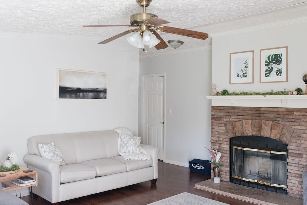 Photo of Livingroom in Womelsdorf