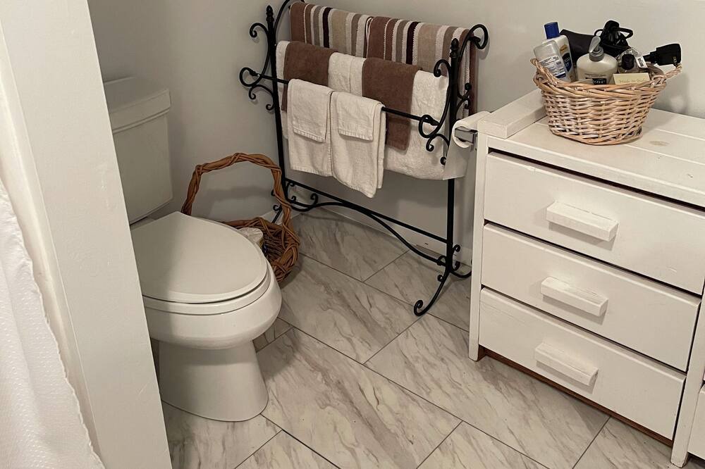 Photo of Bathroom in Cuddebackville