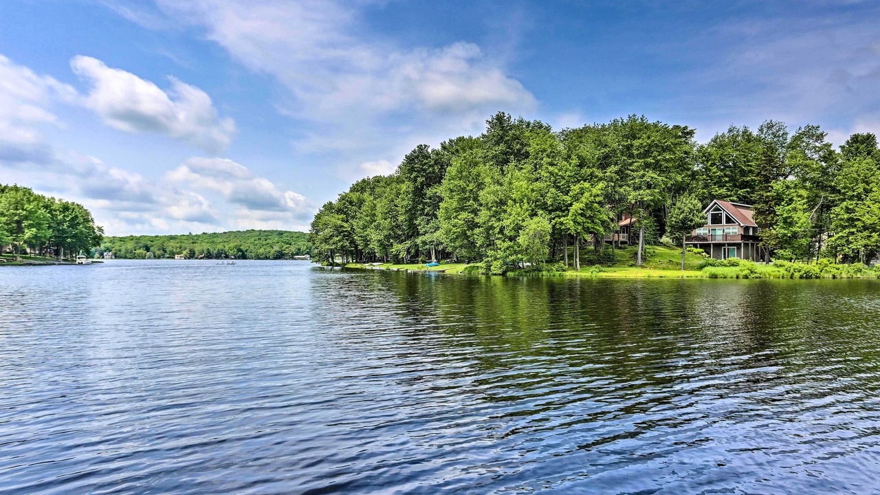 Photo of Others in Pocono Lake