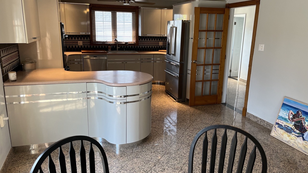 Photo of Kitchen in A-Zone