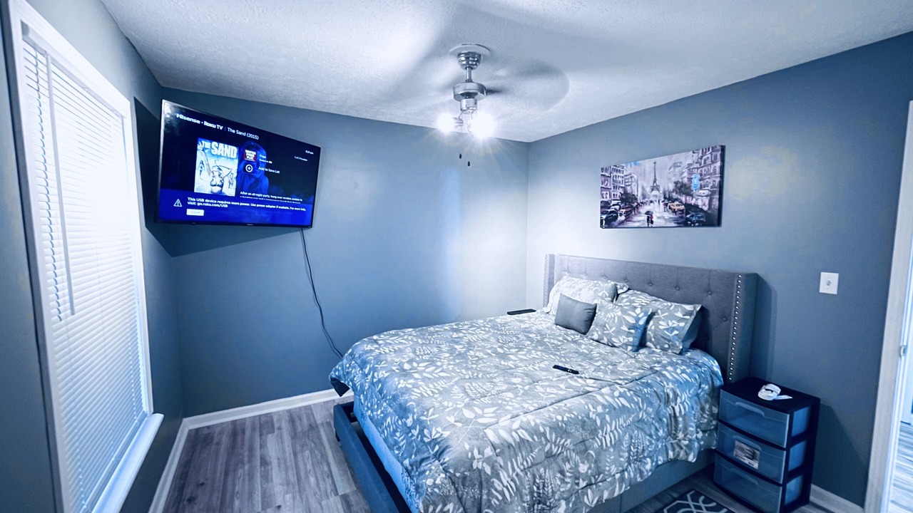 Photo of Bedroom in Cleveland