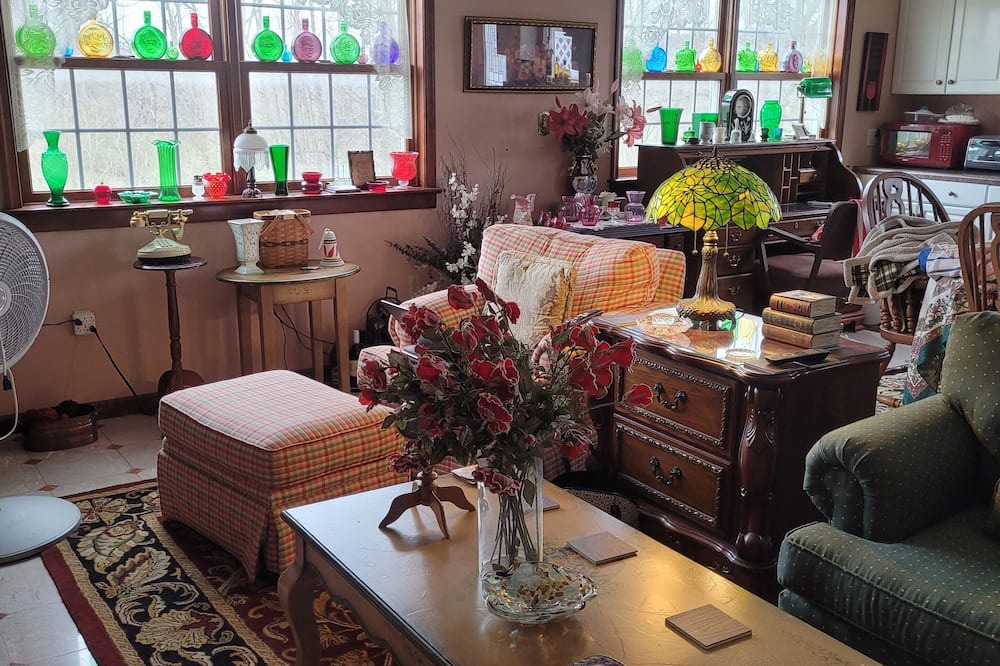 Photo of Bedroom in Butztown