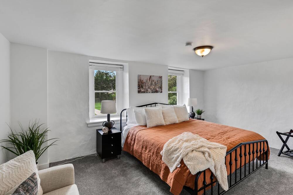 Photo of Bedroom in Wagontown
