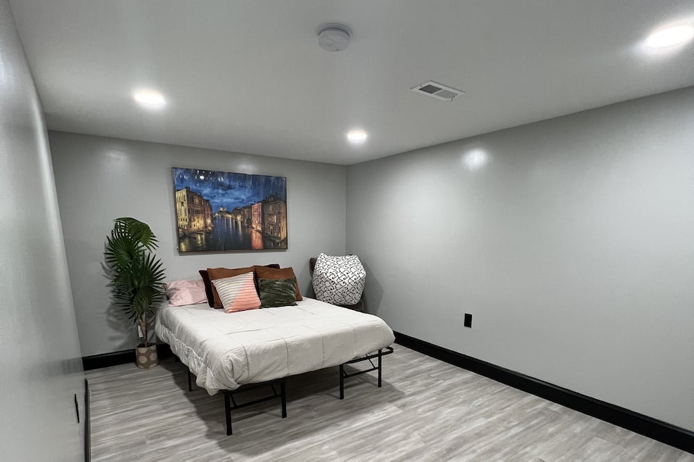 Photo of Bedroom in Cherry Hill
