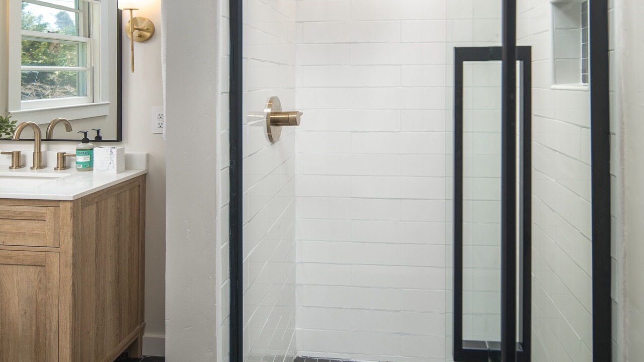 Photo of Bathroom in Blowing Rock