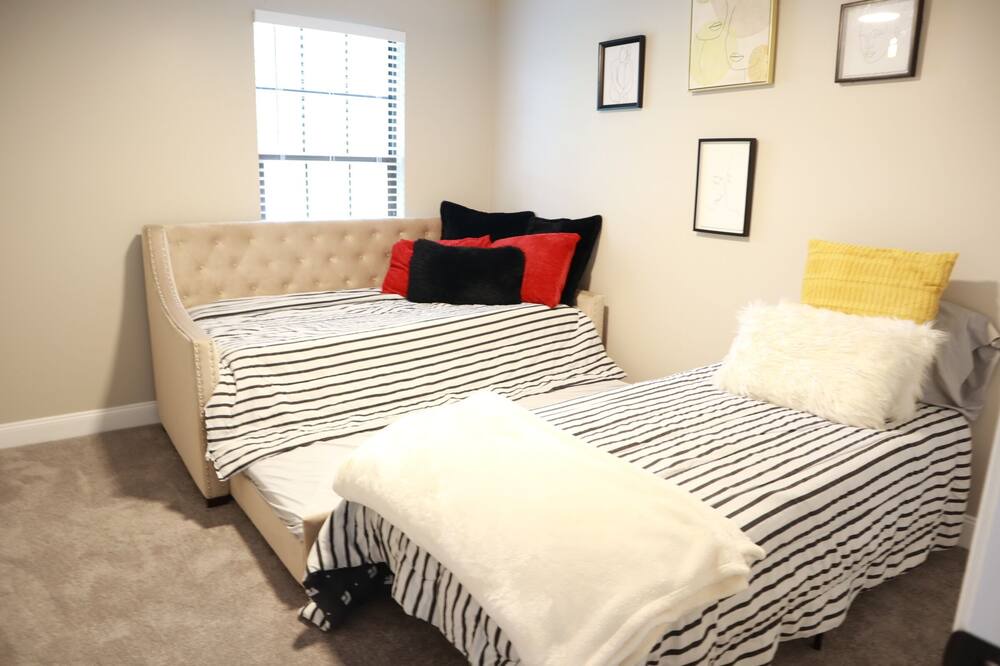 Photo of Bedroom in Blackwood