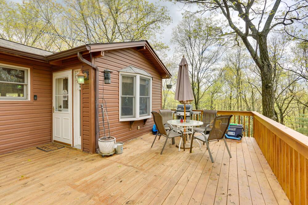 Photo of Patio Balcony in Pocono Mountain Lake Estates