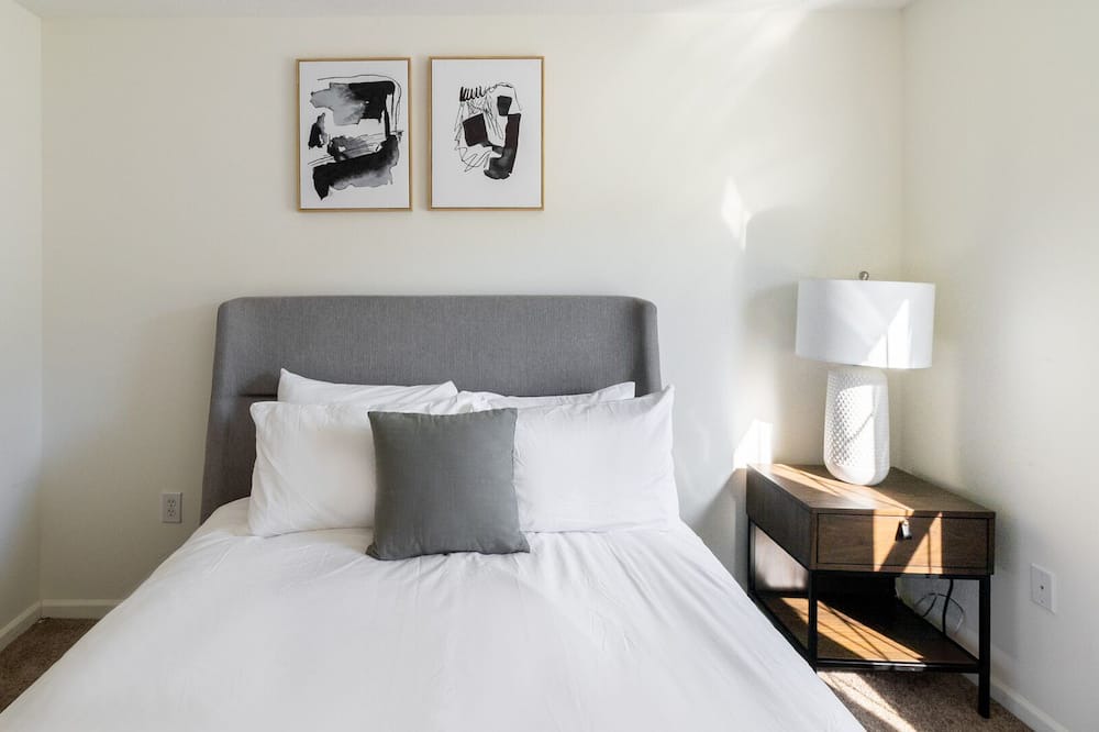 Photo of Bedroom in Avon