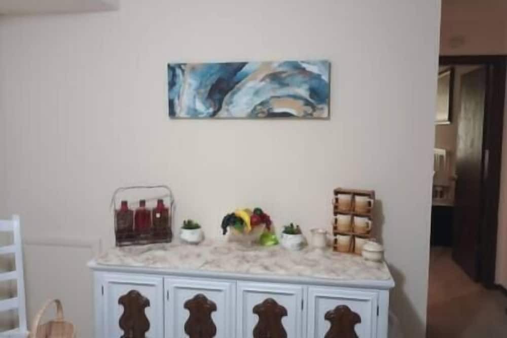 Photo of Livingroom in Monroeville