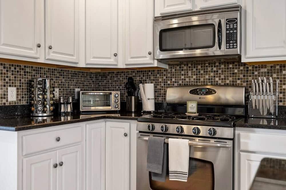 Photo of Kitchen in Monroe