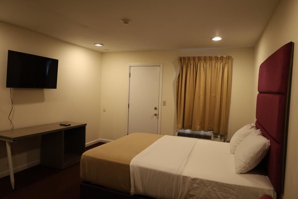 Photo of Bedroom in Warwick