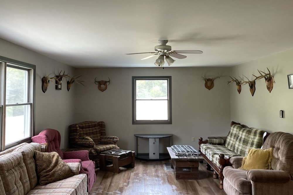 Photo of Livingroom in Nisbet