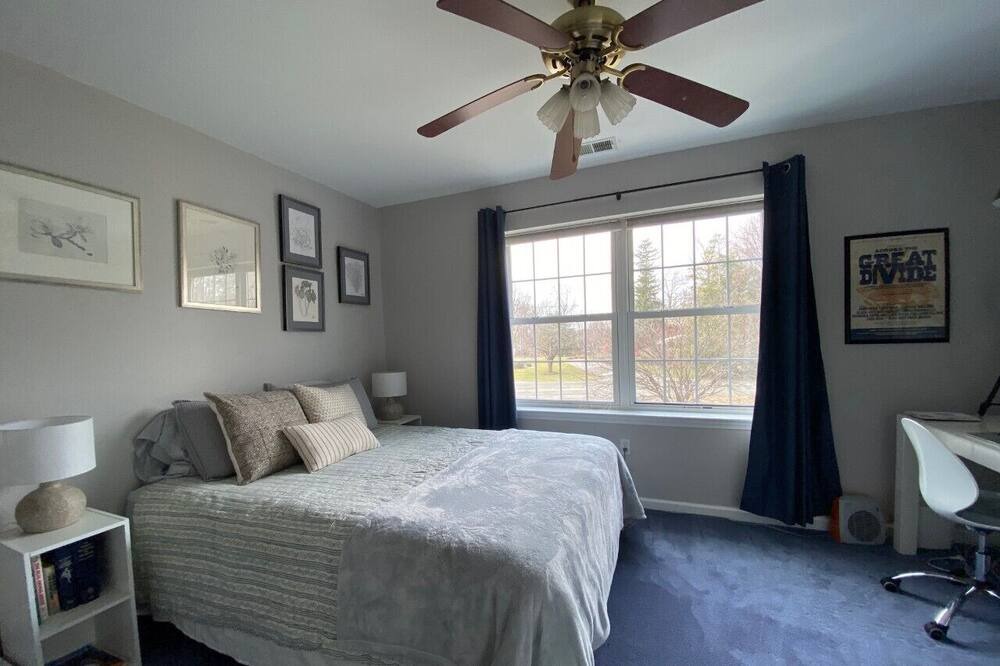 Photo of Bedroom in Beacon