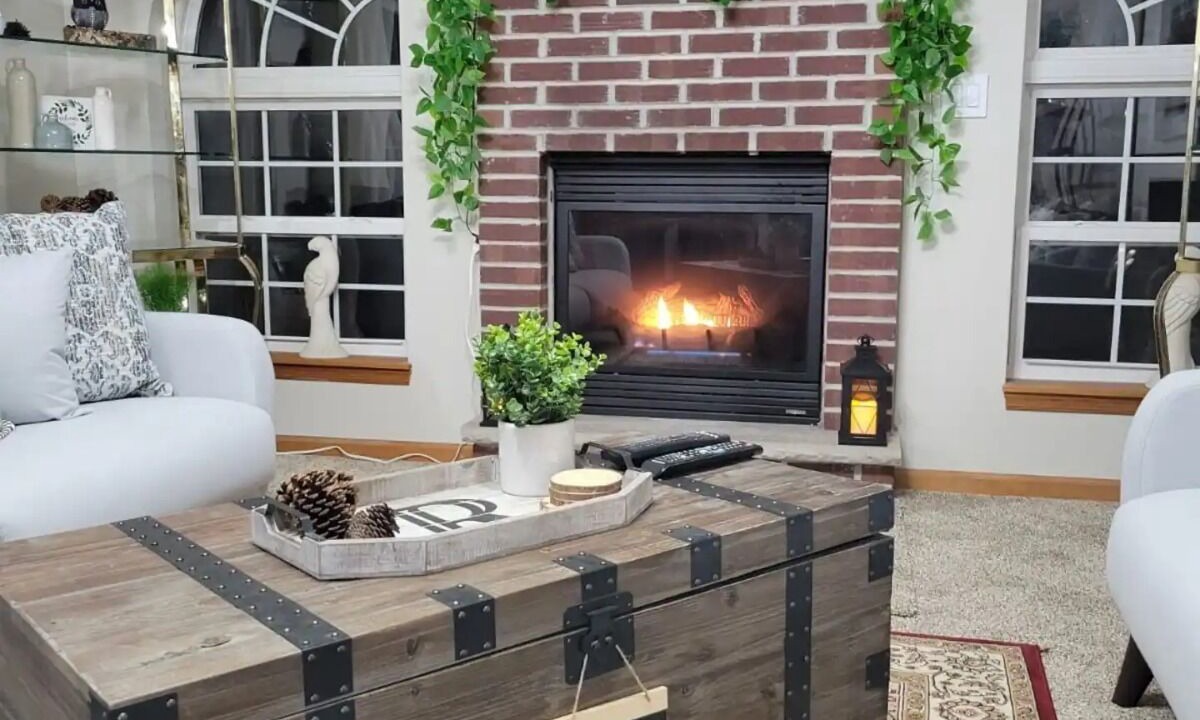 Photo of Livingroom in Saylorsburg