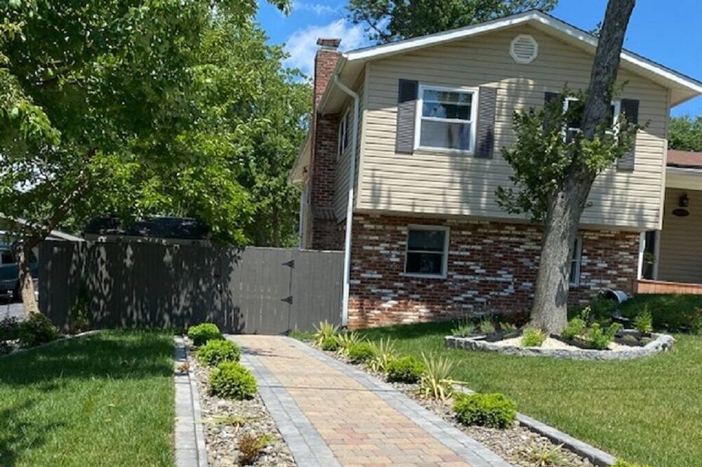 Photo of Outdoor in Aspen Hill