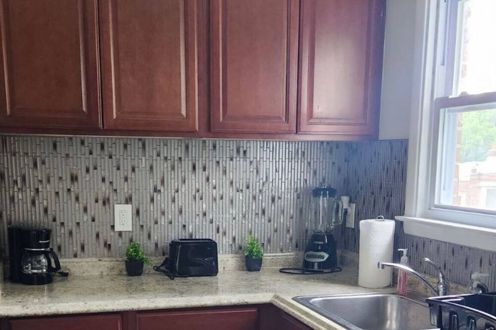 Photo of Kitchen in Glenolden