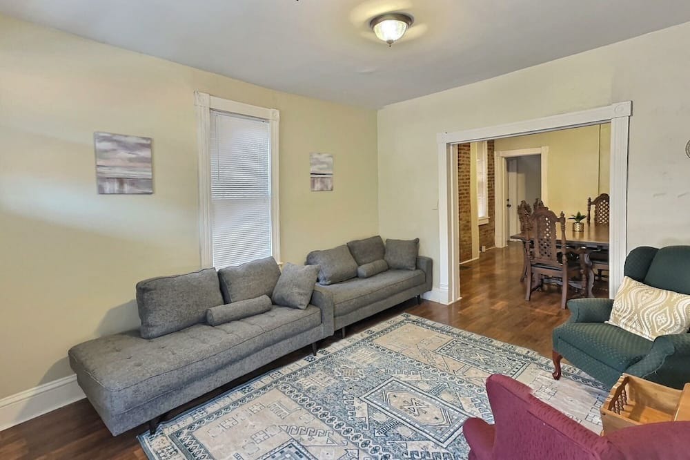 Photo of Livingroom in Cumberland