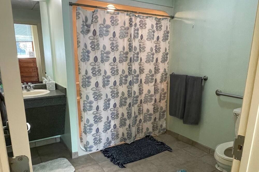 Photo of Bathroom in New Kensington