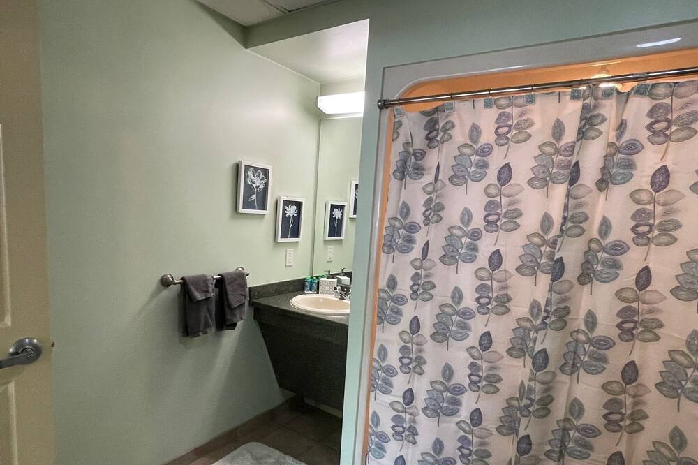 Photo of Bathroom in New Kensington