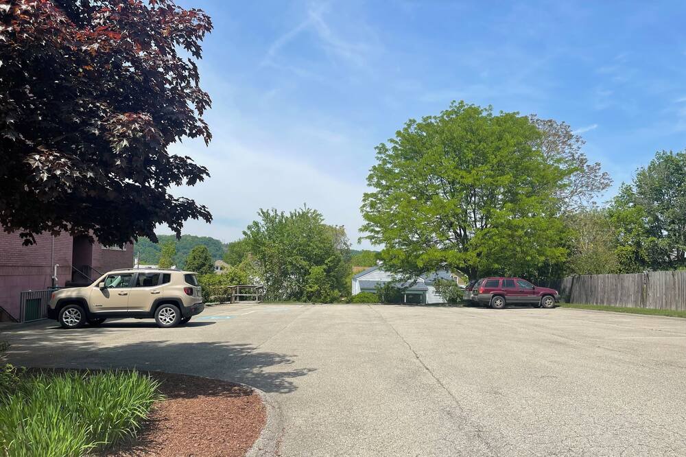 Photo of Outdoor in New Kensington