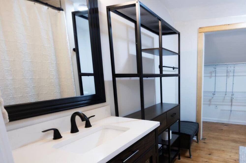 Photo of Bathroom in Medina