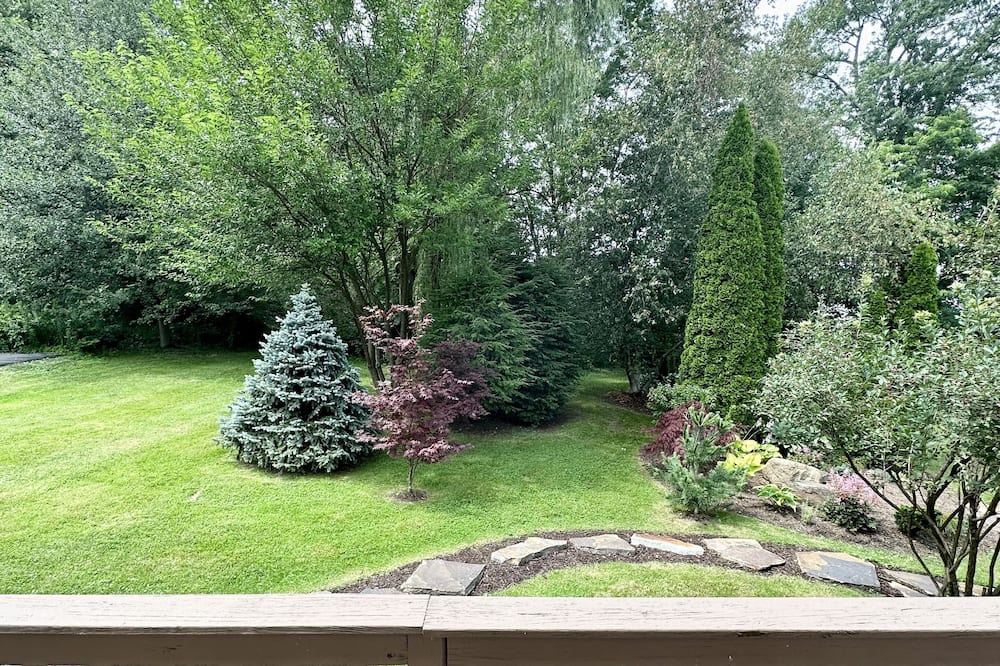 Photo of Outdoor in Erie
