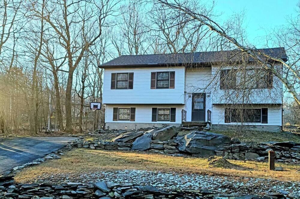 Photo of Others in Pocono Mountain Lake