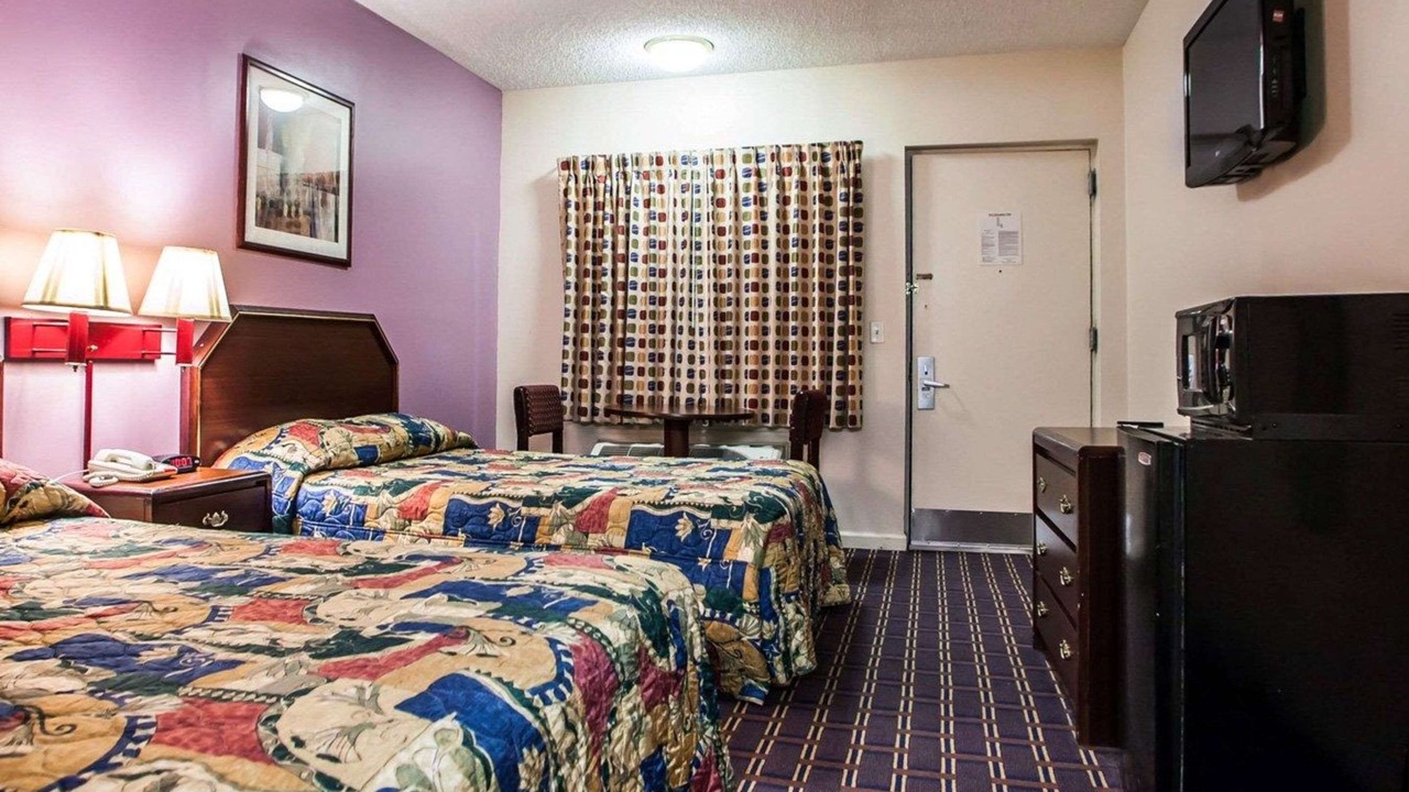 Photo of Bedroom in Rahway