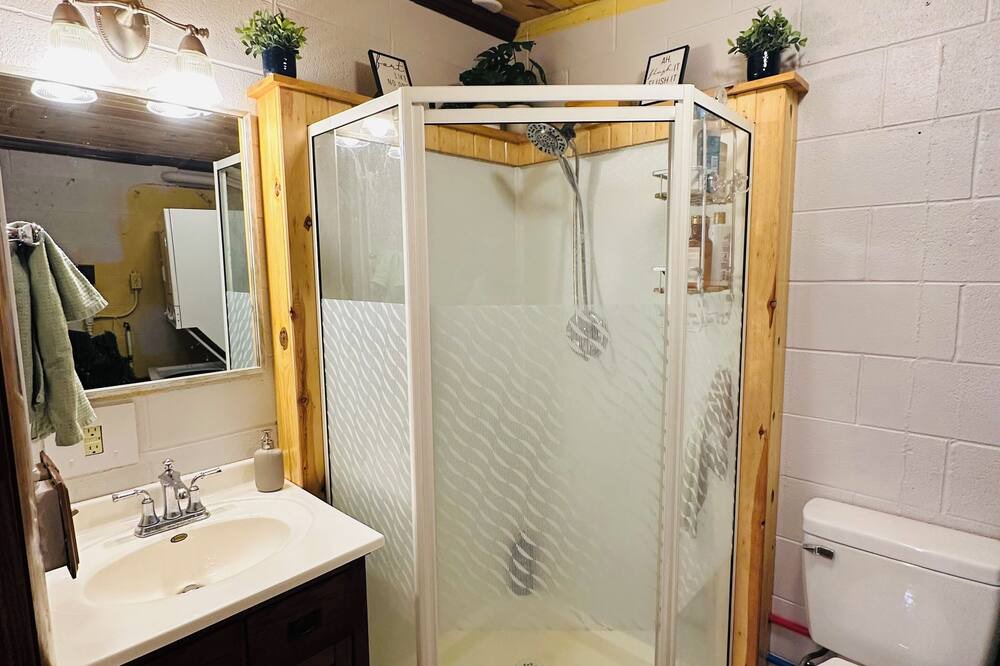 Photo of Bathroom in Bellmore