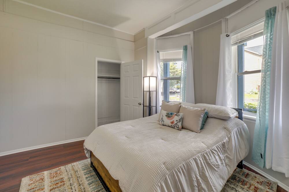 Photo of Bedroom in Uniontown