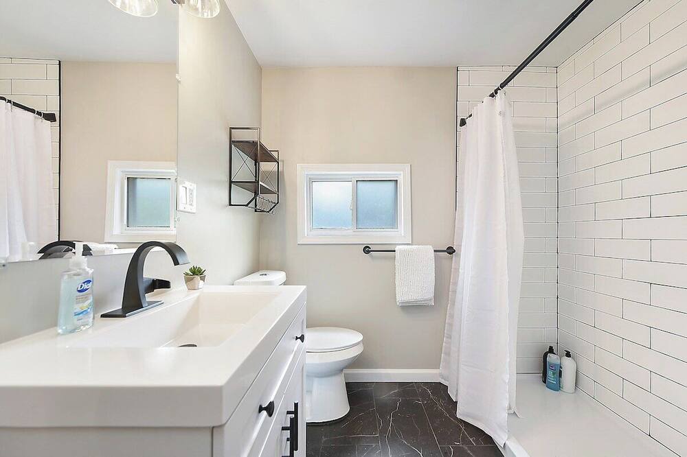 Photo of Bathroom in East Liberty