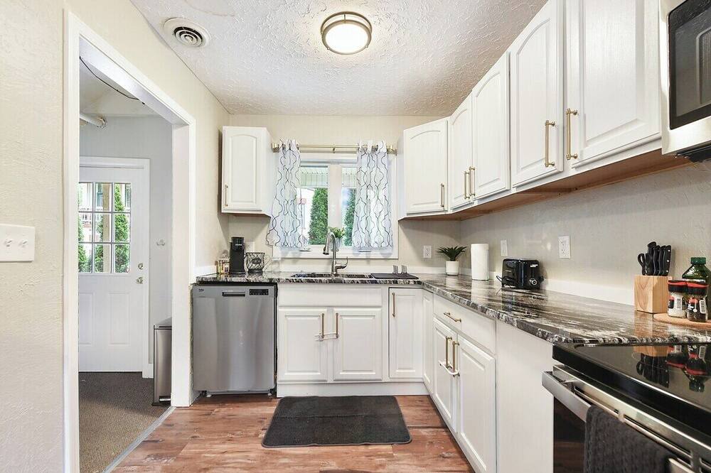 Photo of Kitchen in East Liberty