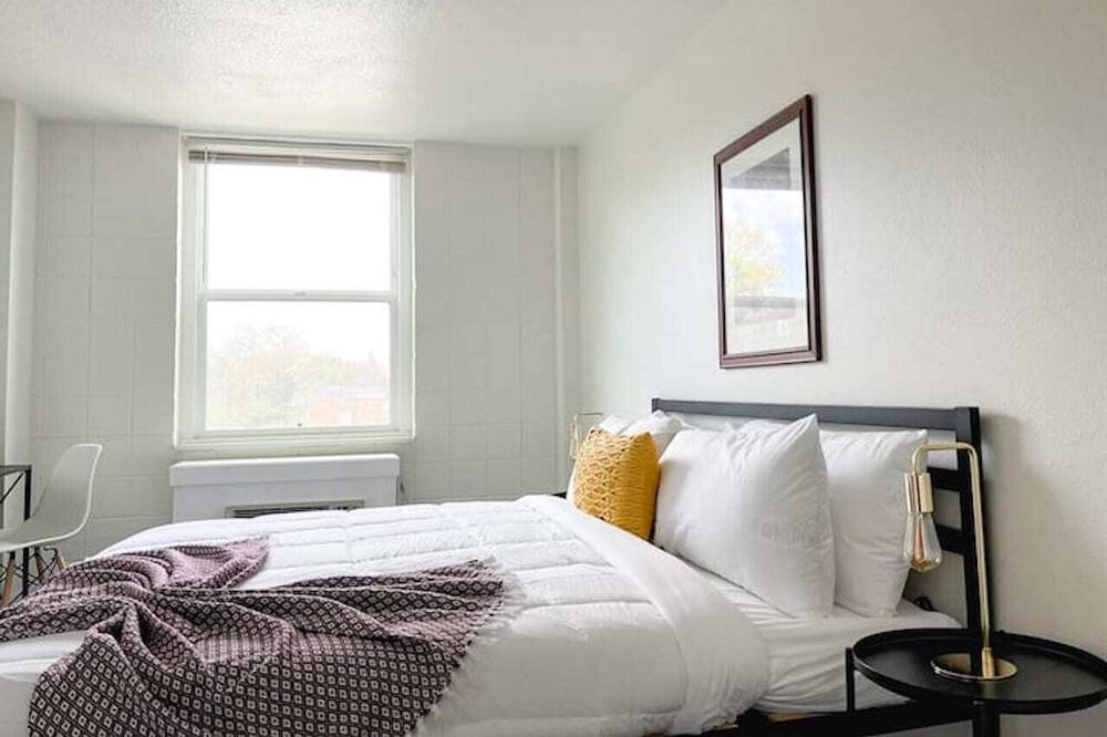 Photo of Bedroom in Corryville