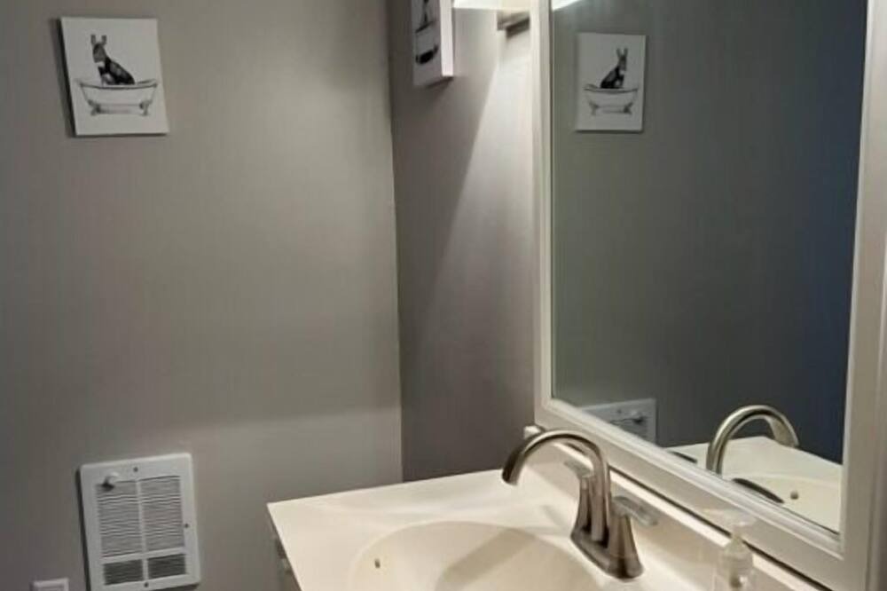 Photo of Bathroom in Imperial