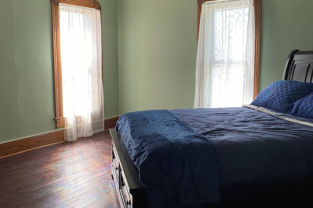 Photo of Bedroom in Albany
