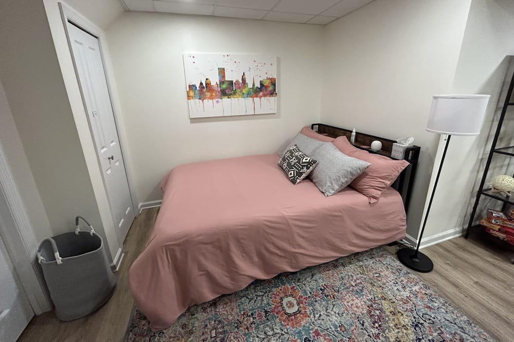 Photo of Bedroom in Willow Street