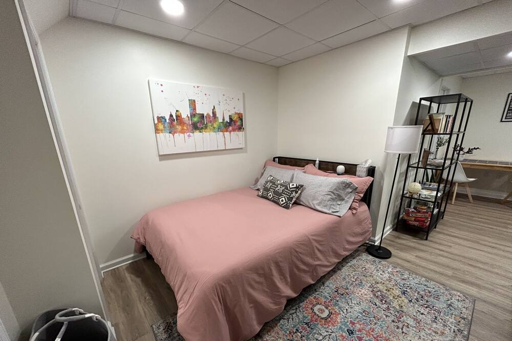 Photo of Bedroom in Willow Street