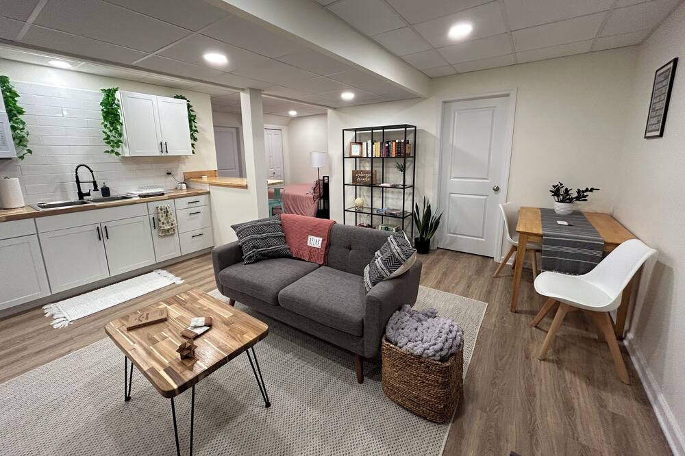 Photo of Livingroom in Willow Street