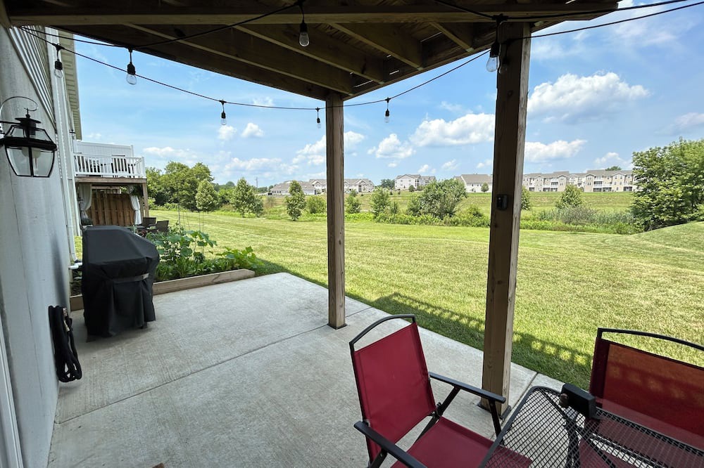 Photo of Outdoor in Willow Street