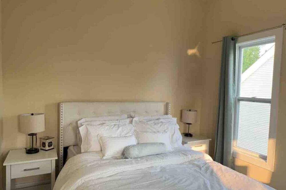Photo of Bedroom in Pennsville