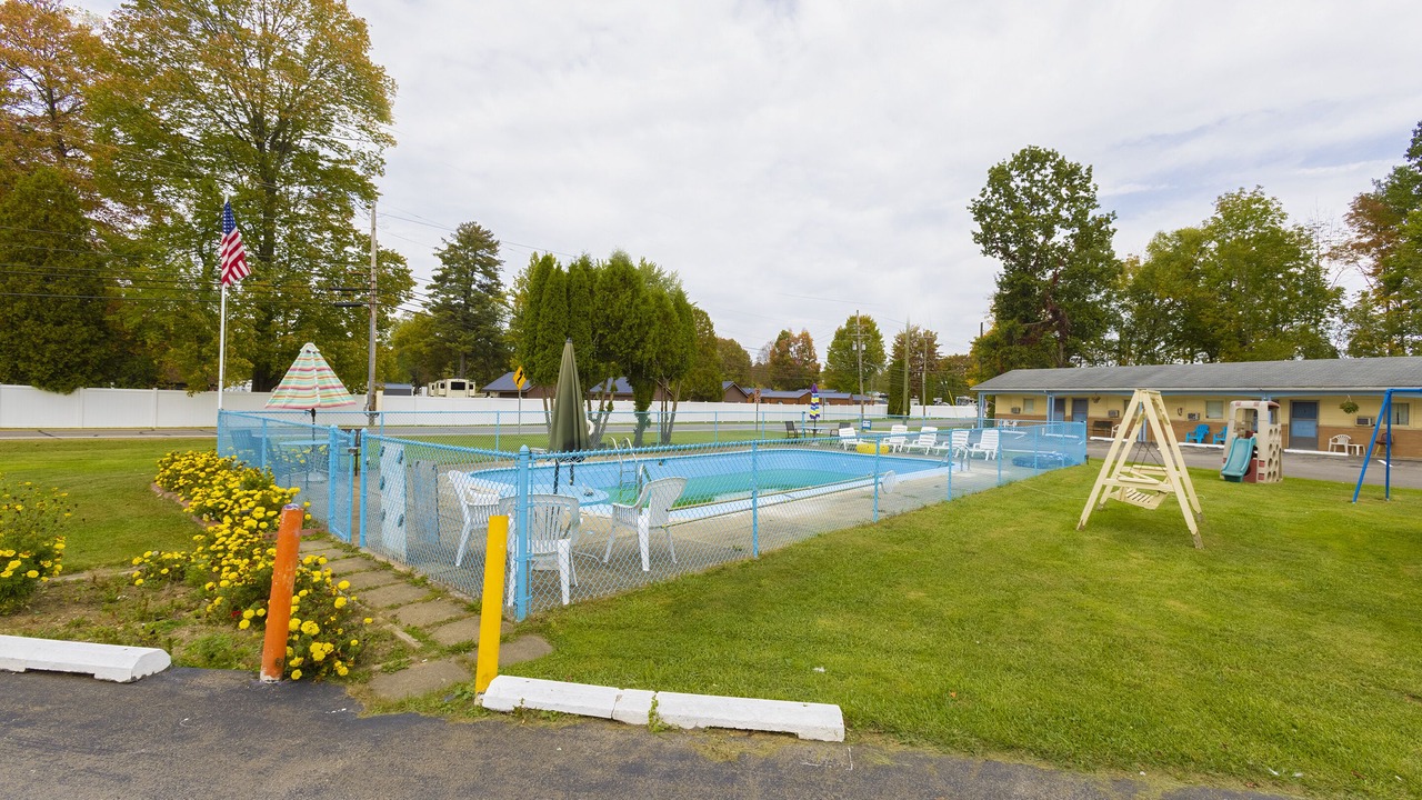 Photo of Outdoor in Conneaut Lakeshore