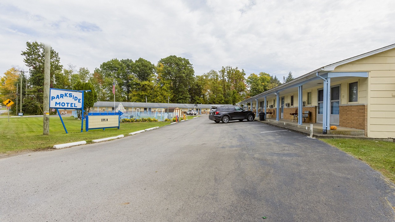 Photo of Others in Conneaut Lakeshore
