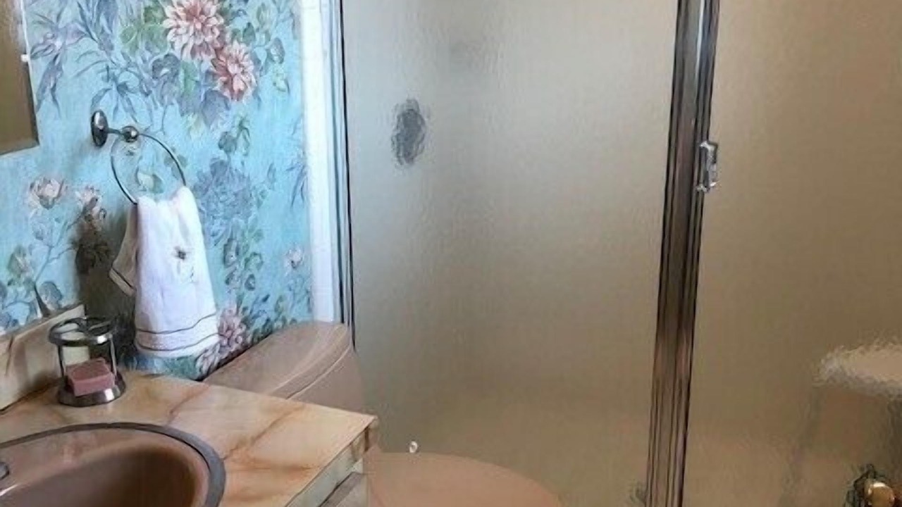 Photo of Bathroom in Stone Harbor