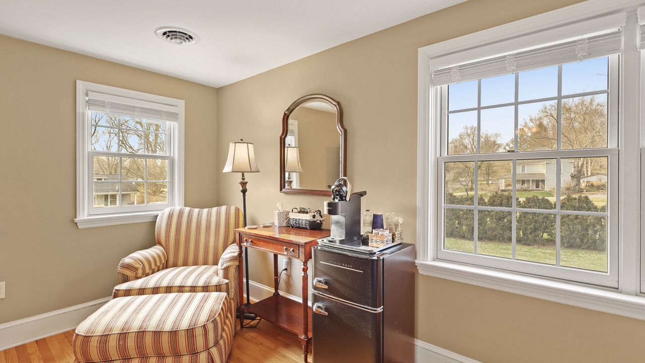 Photo of Bedroom in Emory