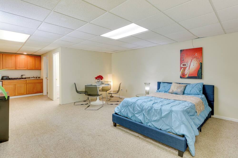 Photo of Bedroom in Cedar Grove
