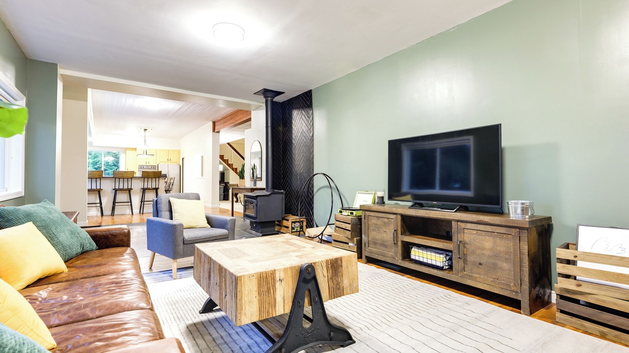 Photo of Livingroom in Milford