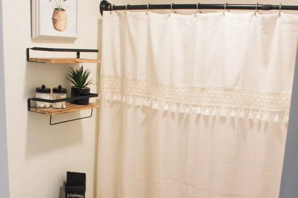 Photo of Bathroom in Berea